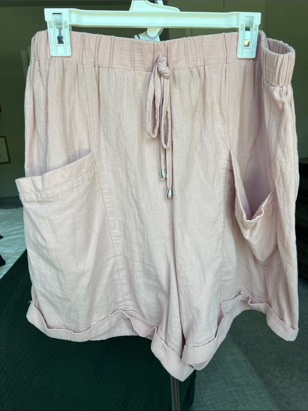 Relaxed High waisted Drawstring Shorts in Blush Pink